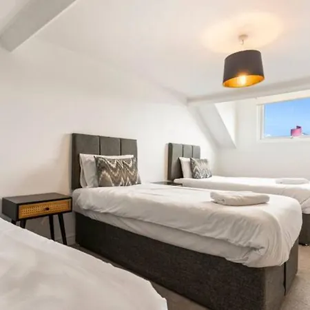 公寓 Station Retreat - Location - Free Parking, Fastwifi, Smarttv With Netflix By Yoko 雷德卡