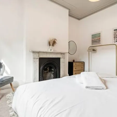 公寓 Station Retreat - Location - Free Parking, Fastwifi, Smarttv With Netflix By Yoko