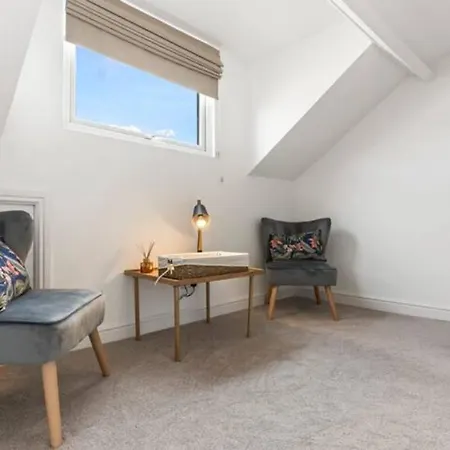 Station Retreat - Location - Free Parking, Fastwifi, Smarttv With Netflix By Yoko Apartment *