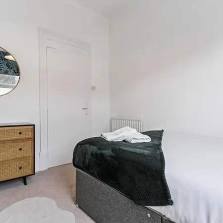 דירה Station Retreat - Location - Free Parking, Fastwifi, Smarttv With Netflix By Yoko